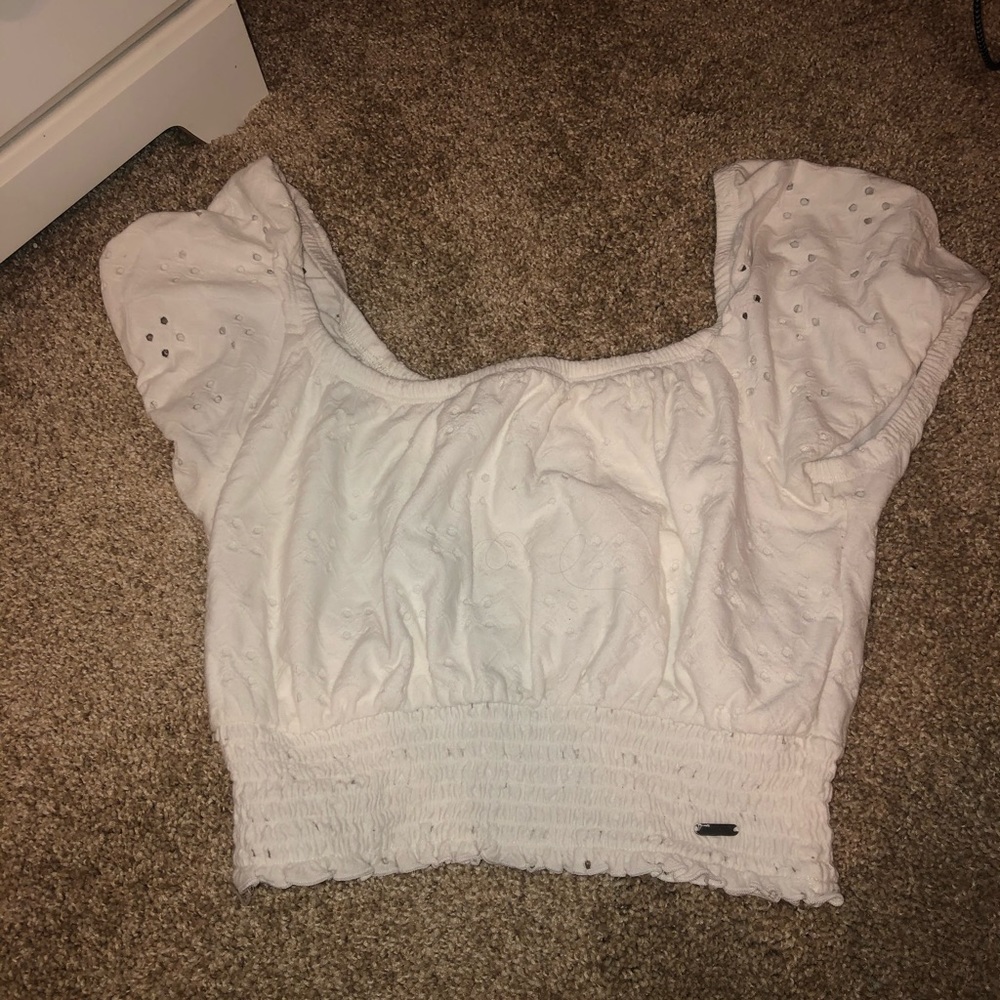 hollister little white shirt